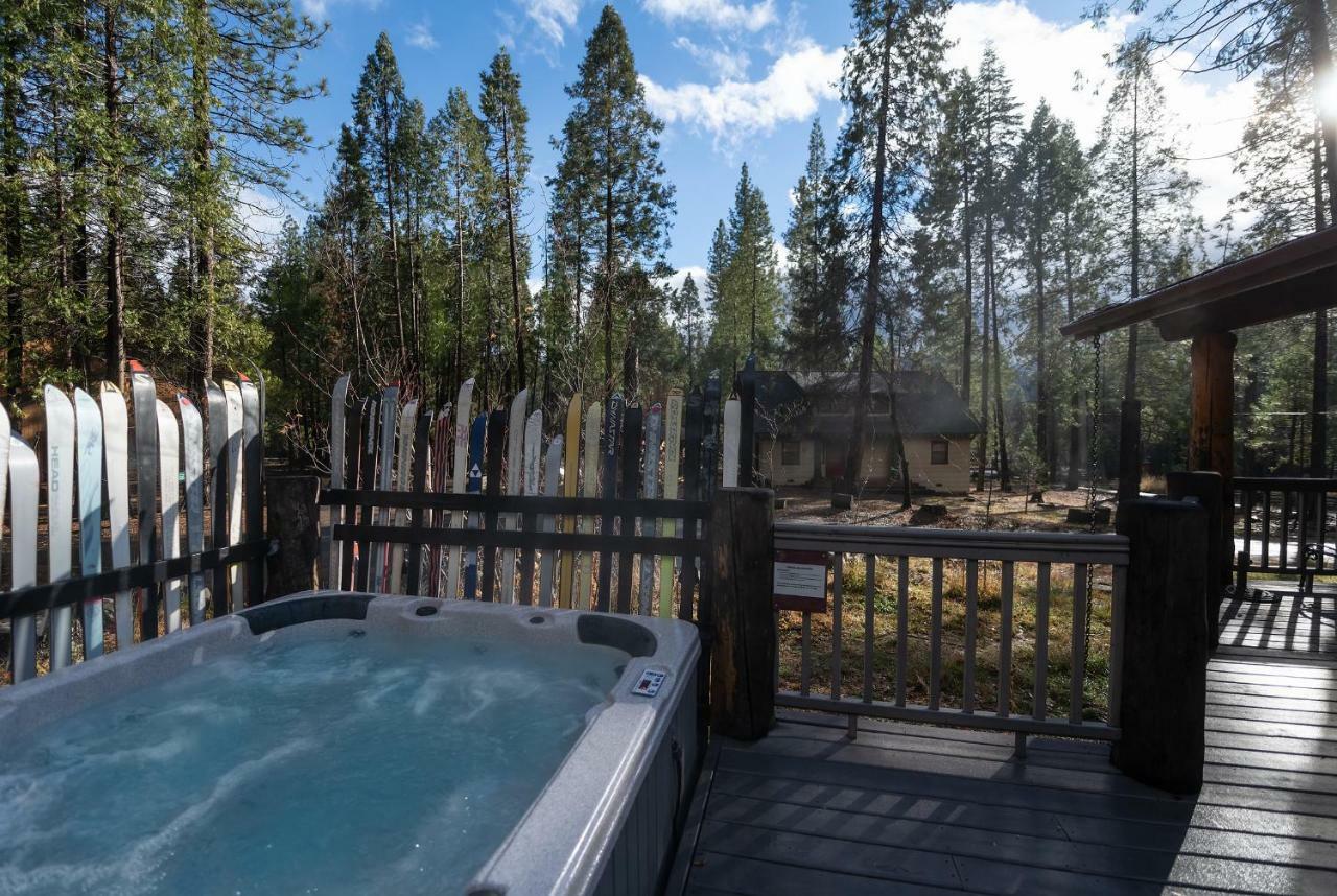 Starlight Lodge Yosemite West Exterior foto